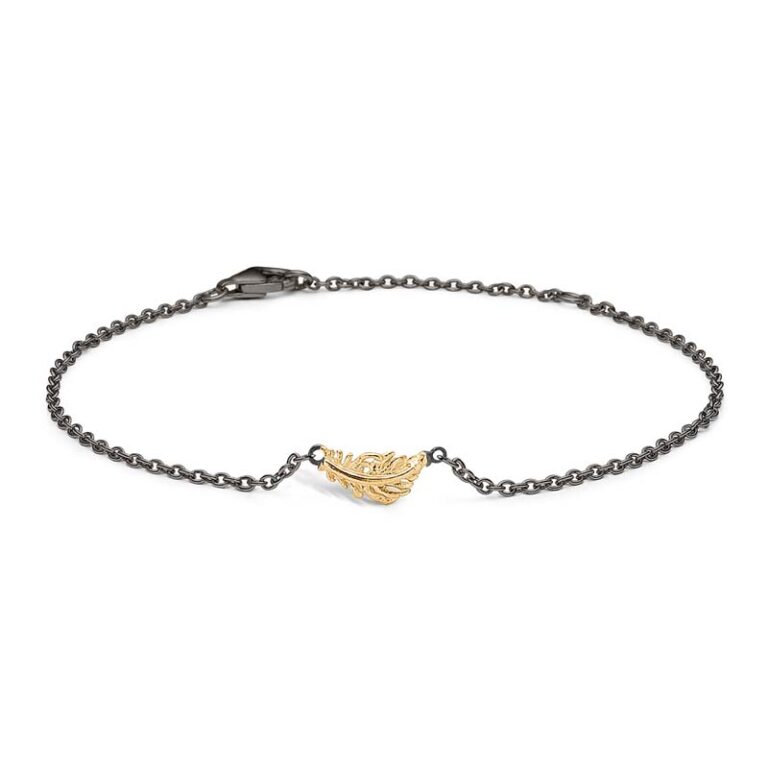Blossom sort sølv armbånd med forgyldt fjer, 17+3 cm