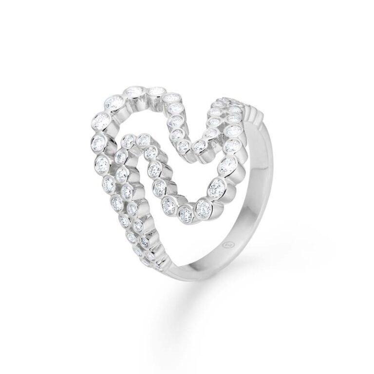 Mads Z Mira ring i sølv med hvid topas